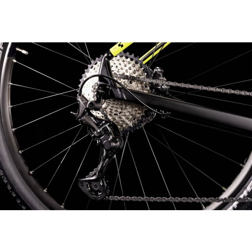 cube-raection-race-one-2022-black-flashyellow-5.jpg
