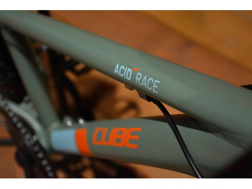 detskii-velosiped-cube-acid-240-disc-green-orange-catalog-redbike6.JPG