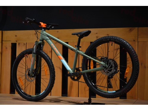 detskii-velosiped-cube-acid-240-disc-green-orange-catalog-redbike9.JPG