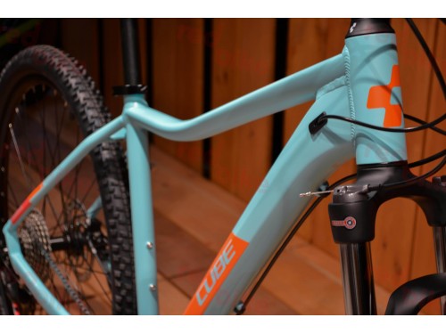 jJ_cube-access-ws-pro-2021-blue-orange-redbike-catalog7.jpg