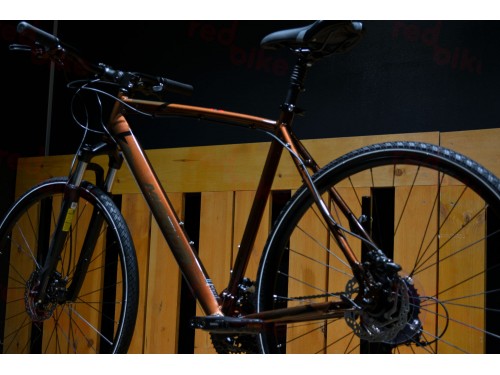 merida-crossway-40-bronze-redbike-catalog-12.jpg