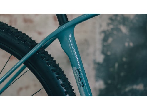 velosiped-cube-reaction-c62-one-29-2027-surfblue-n-black-16.jpg