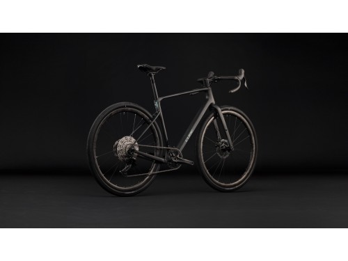 velosiped-graviinii-cube-nuroad-c62-one-2027-carbon-n-shiftverde-3.jpg