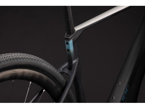 velosiped-graviinii-cube-nuroad-c62-one-2027-carbon-n-shiftverde-8.jpg