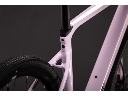 velosiped-graviinii-cube-nuroad-ex-2027-bubblegum-n-black-7.jpg