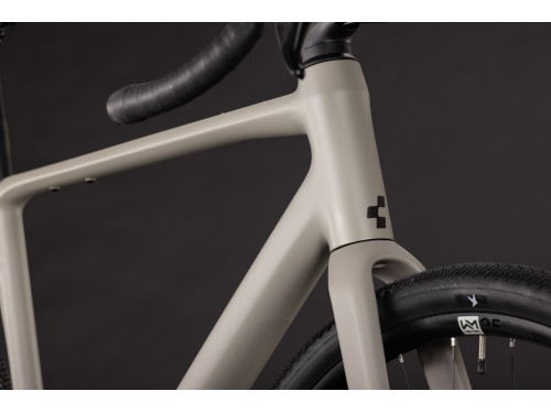 velosiped-graviinii-cube-nuroad-ex-2027-oatgrey-n-black-9.jpg