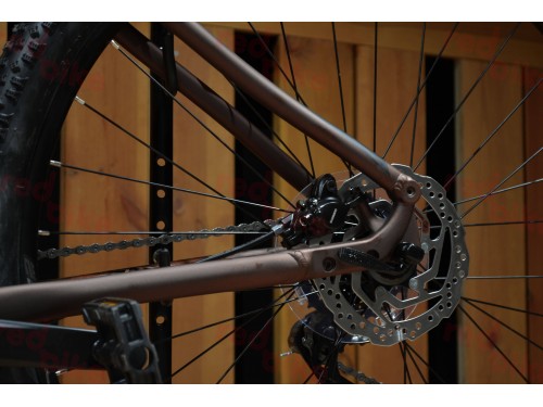 velosiped-merida-big-nine-60-2x-bronze-2021-redbike11.JPG