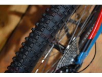 E0_cube-aim-ex-2021-blue-red-redbike-catalog12.jpg