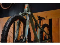 detskii-velosiped-cube-acid-240-disc-green-orange-catalog-redbike11.JPG