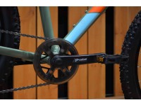 detskii-velosiped-cube-acid-240-disc-green-orange-catalog-redbike3.JPG