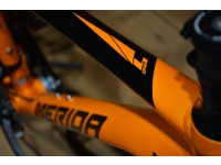 merida-big-seven-300-orange-redbike-catalog-8.jpg