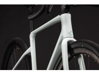 velosiped-graviinii-cube-nuroad-c62-one-2027-hintofmint-n-green-10.jpg