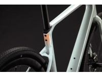 velosiped-graviinii-cube-nuroad-c62-one-2027-hintofmint-n-green-7.jpg