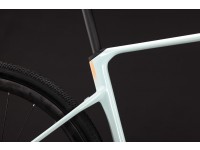 velosiped-graviinii-cube-nuroad-c62-one-2027-hintofmint-n-green-9.jpg