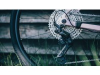 velosiped-graviinii-cube-nuroad-ex-2027-bubblegum-n-black-14.jpg