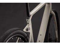 velosiped-graviinii-cube-nuroad-ex-2027-oatgrey-n-black-8.jpg