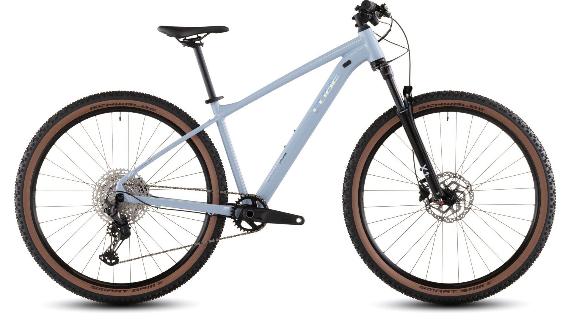 ALPHA CUBICアンドLANEROSSIノベルテイnadja Велосипед Cube Attention Pro 27.5