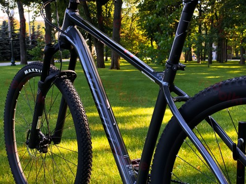 Велосипед Merida Big.Nine 400 dark silver (2021) Red Bike